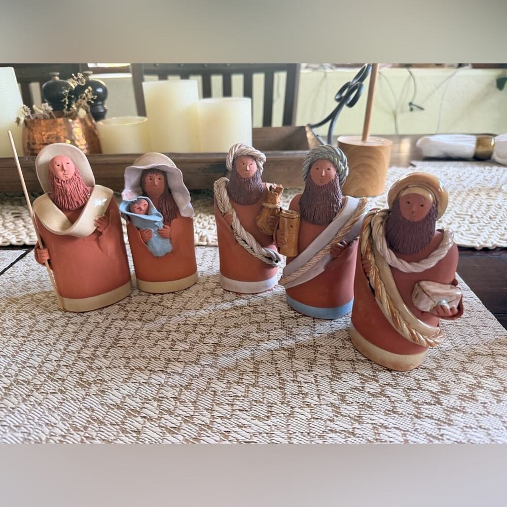 Vintage Artisan nativity set terracotta 5 pcs